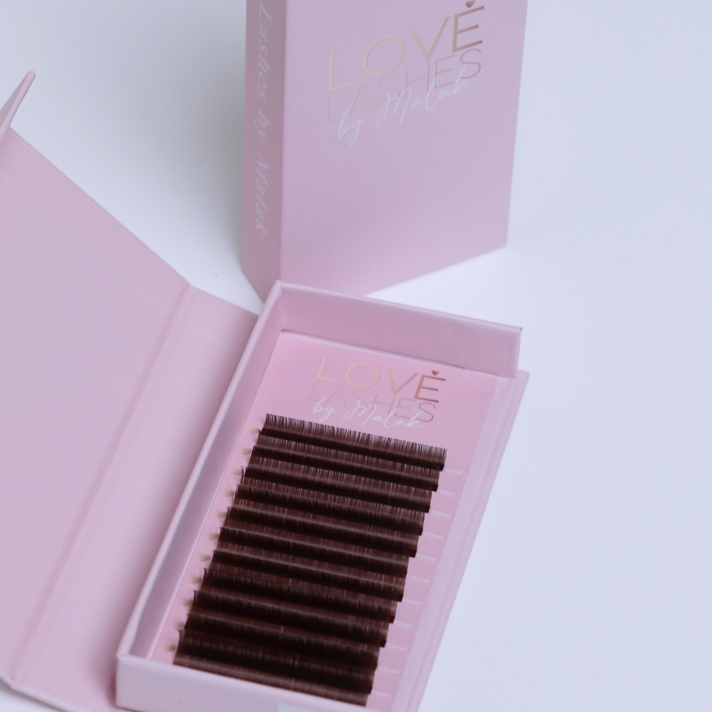 Brown Signature Collection Volume Lashes (Mixed box)